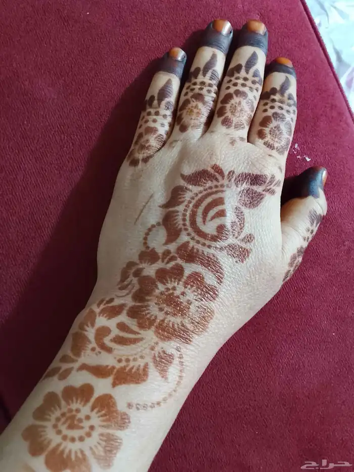 عينه حنا طبيعي جاهز وهذة الون 8