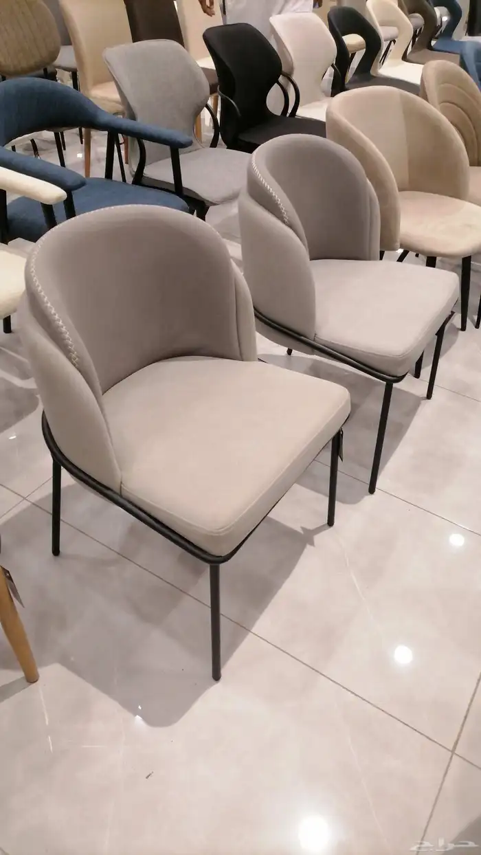 كراسي متنوعه 3