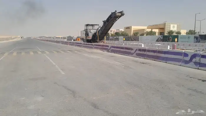 توريد حواجز خرسانيه مستخدمه 2