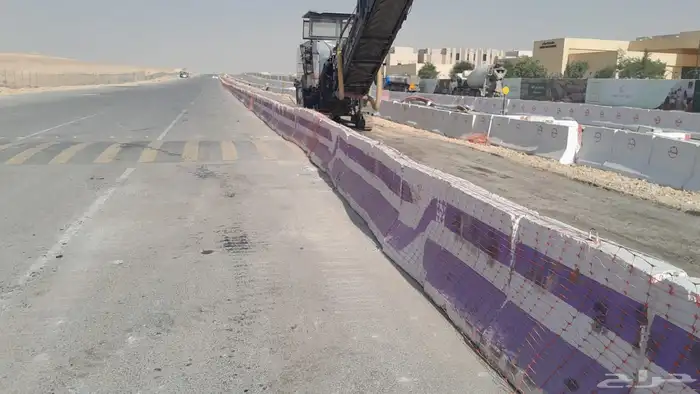 توريد حواجز خرسانيه مستخدمه 1