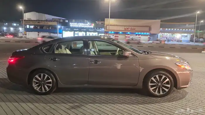 نيسان التيما 3