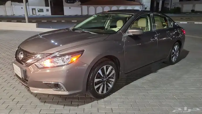 نيسان التيما 4