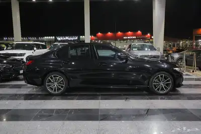 بي ام دبليو 320. موديل 2023 index