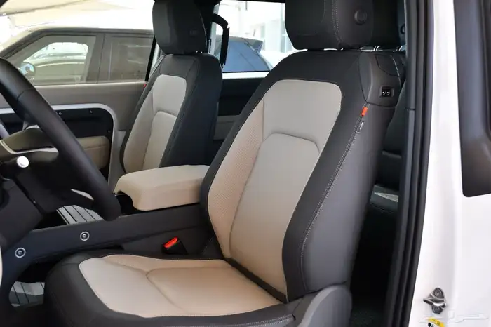 للبيع لاند روفر ديفندر 2023 Defender X- dynamic 4