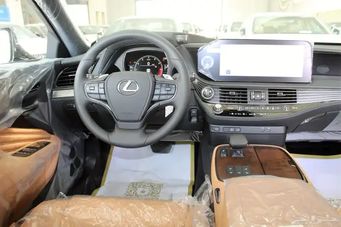 لكزس - LS350 AA - خليجي - 2025 25