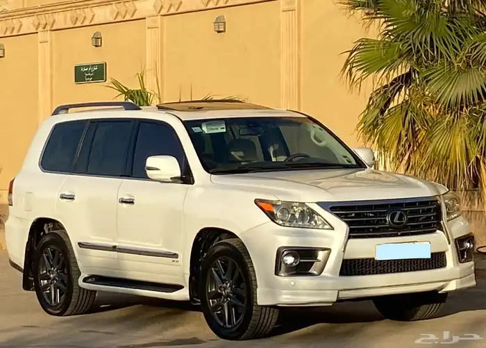 لكزس LXجيب2015 12