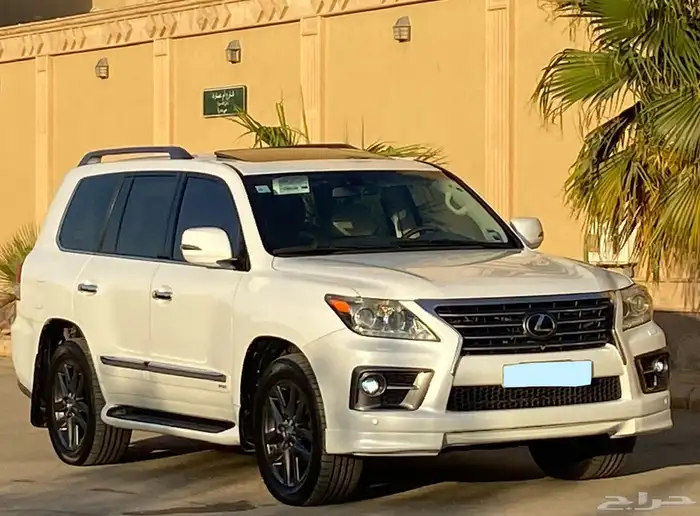 لكزس LXجيب2015 16