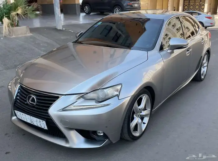 لكزس is350 2015 سعودي 3
