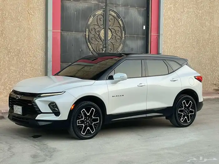 شيفروليه بليزر 2023 - RS نظيف جدا 6