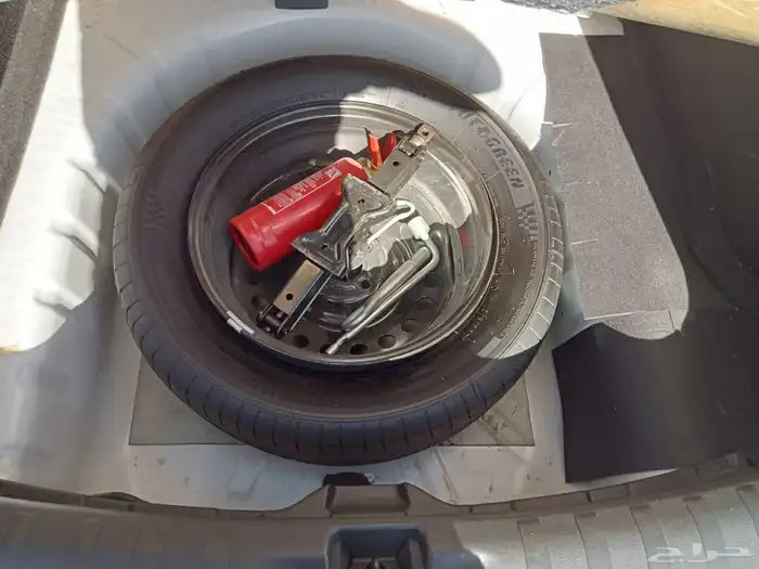 نيسان كيكس 2023 24