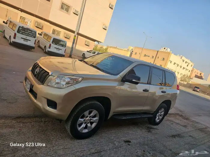 للبيع برادو بنزين. مشي 265 الف سياره موديل. 2011 0