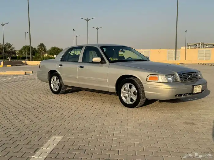 فورد كراون فكتوريا 2011 (امريكي) 9