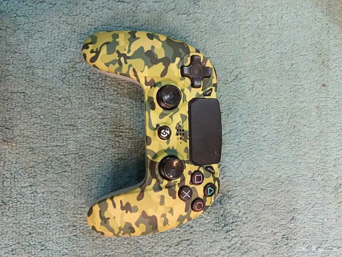 سوني 4 برو جديد ما راح صيانه مستخدم سنه 1 2