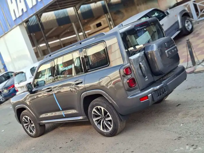 هافال H9 فل كامل 2026 رمادي لامع بكميه محدودة 3