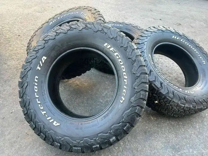 كفرات نص حجري بي اف قترتش مقاس 285 70(17 7