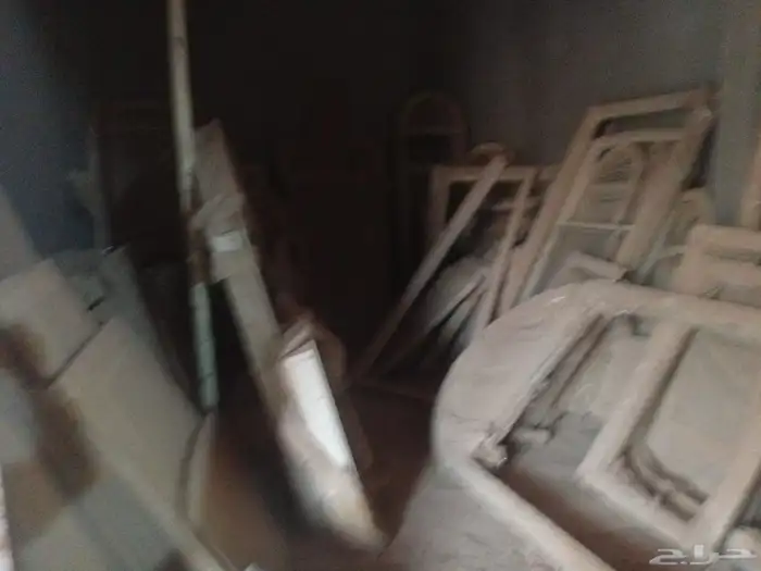 ابواب خشب ونوافذ المنيوم للبيع 1