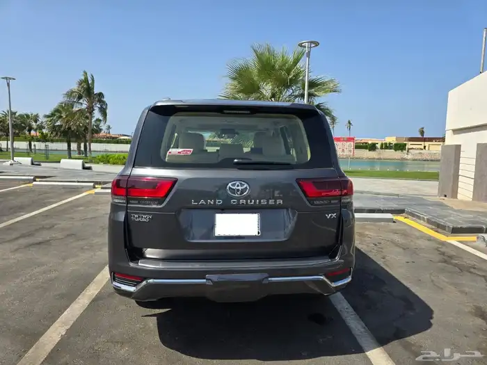 تويوتا لاندكروزر 2024 في اكس ديزل 4