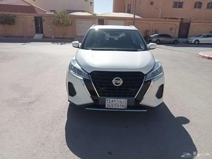 نيسان كيكس 2023 15