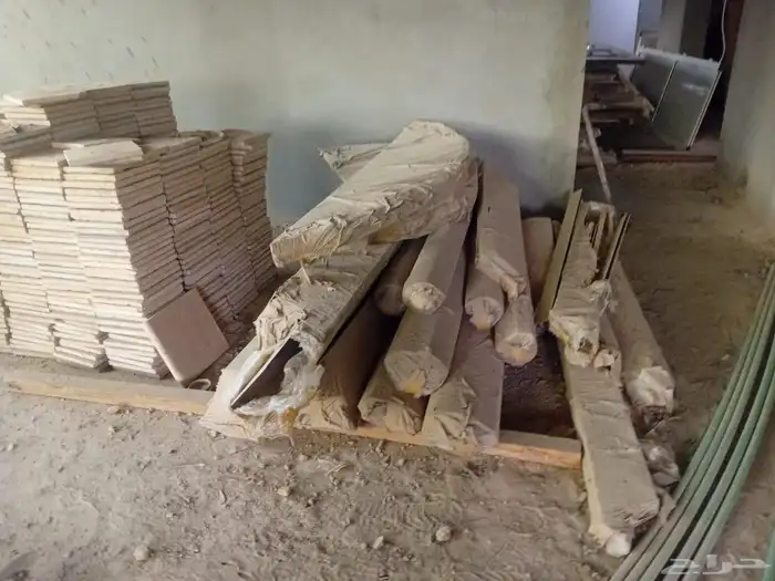 ابواب خشب ونوافذ المنيوم للبيع 2