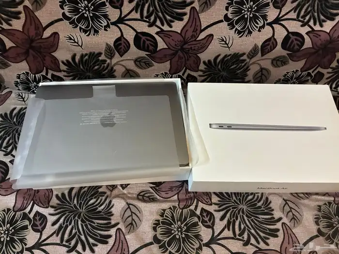 ماك بوك آير استخدام حشمه شبه جديد M1 4