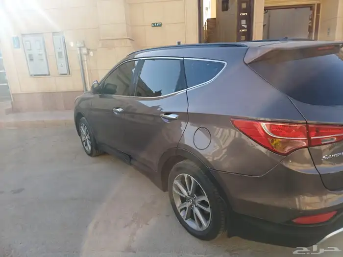 سنتافي 2013 فل كامل V6 نظيف 6