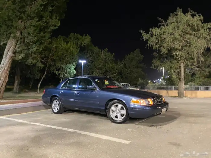 فورد فكتوريا 2011 4