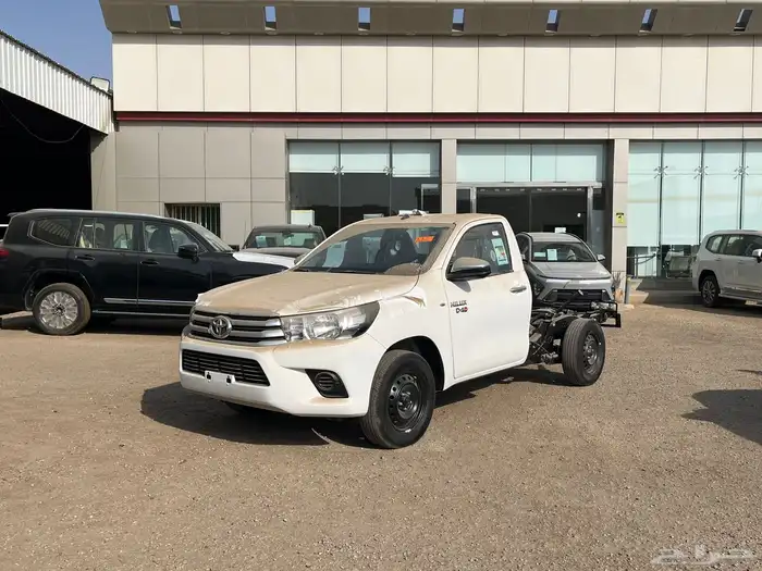 تويوتا هايلوكس 2025 ديزل 2.4 بدون حوض 0