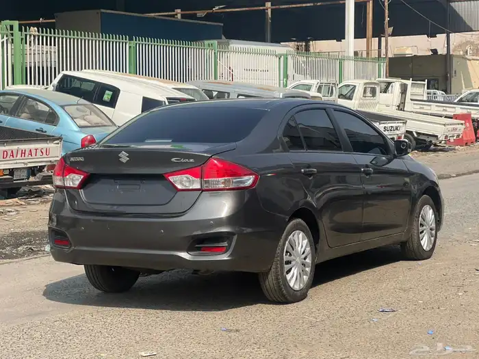 سوزوكي سياز 2023 2