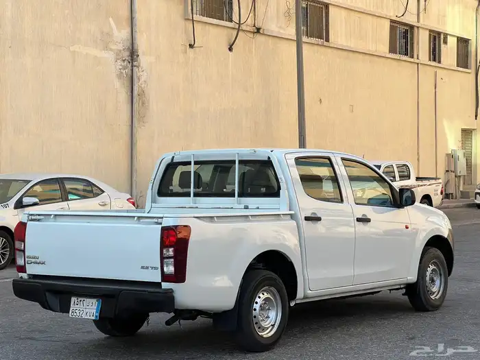 ايسوزو ديماكس 2015 ديزل غمارتين ممشى قليل 17