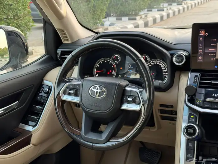 تويوتا لاندكروزر 2024 ((L4)) 30