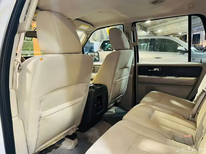 فورد اكسبيدشن ((2012))بحاله ممتازه 8