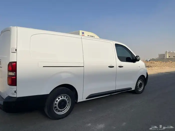 بيجو اكسبرت 2022 اوتماتيك ديزل ثلاجة نظيف 1