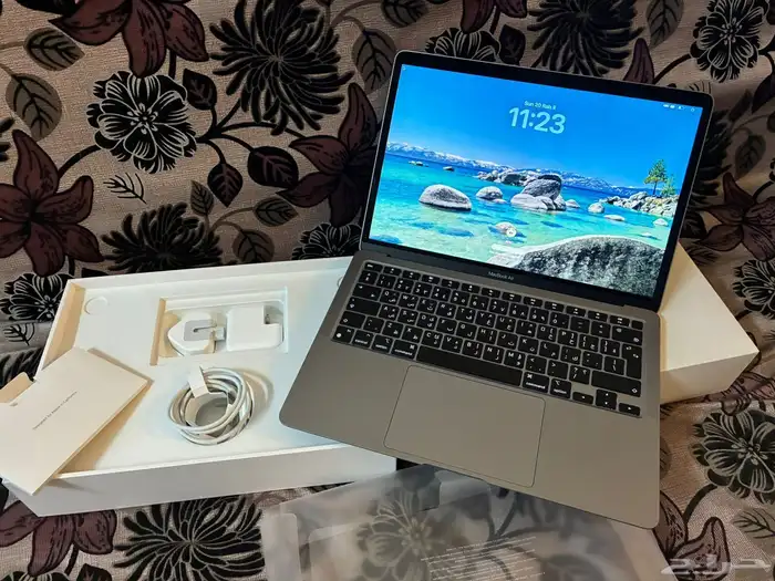 ماك بوك آير استخدام حشمه شبه جديد M1 5