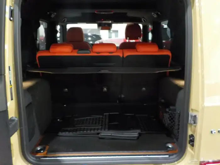 2026 مرسيدس AMG G63 16