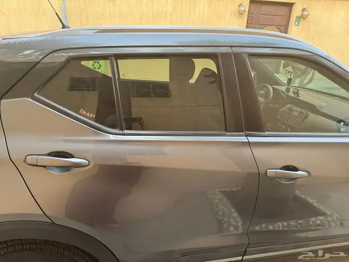 نيسان كيكس نظيف 6