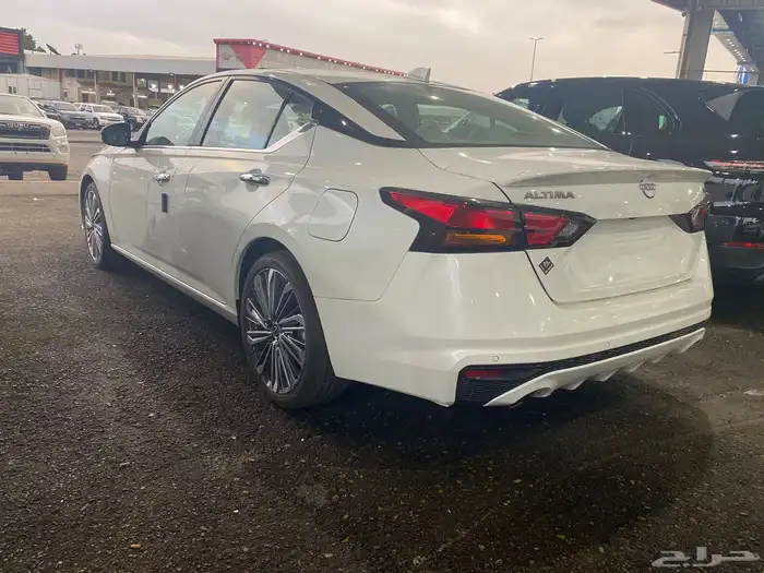 نيسان التيما نص فل موديل 2026 كاش وتقسيط 2