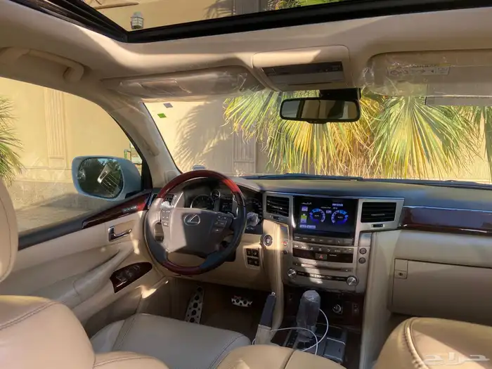 لكزس LXجيب2015 3