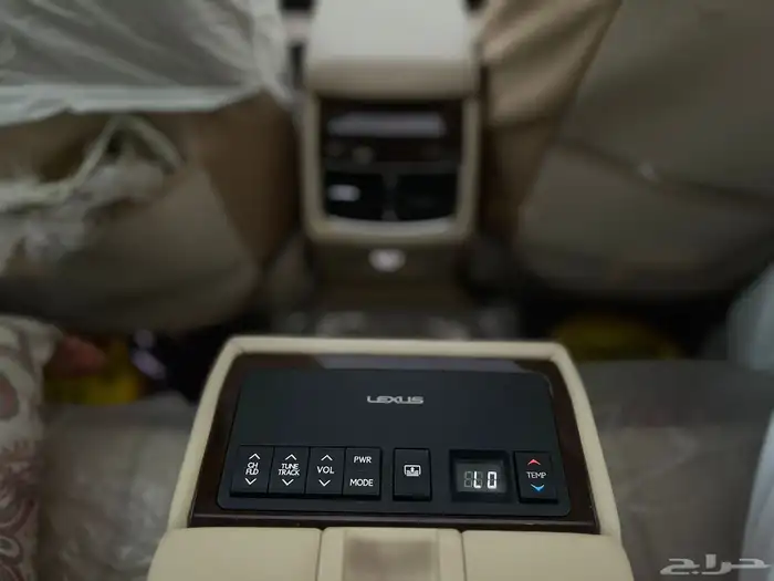 لكزس 350ES موديل 2015 سعودي مخزن 31