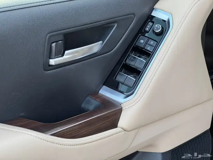 تويوتا لاندكروزر 2024 ((L4)) 39