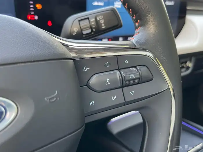 فورد تروس تيتانيوم سعودي 2023 15