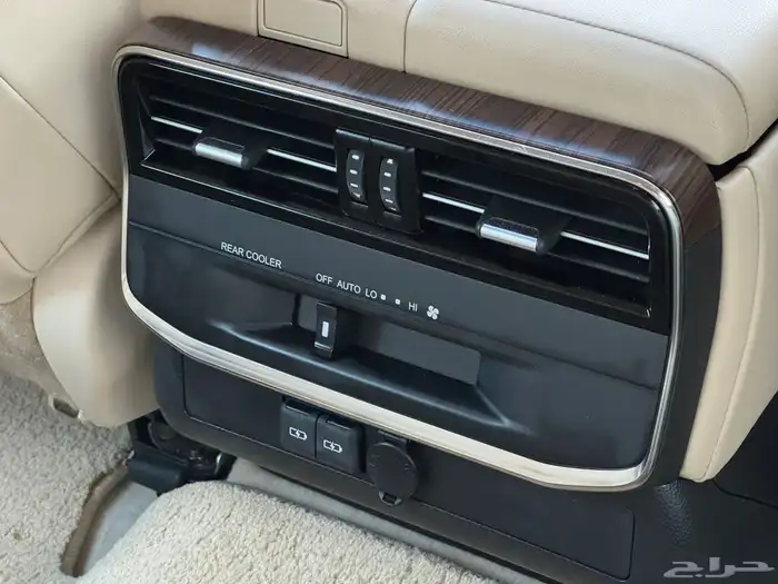 تويوتا لاندكروزر 2024 ((L4)) 34