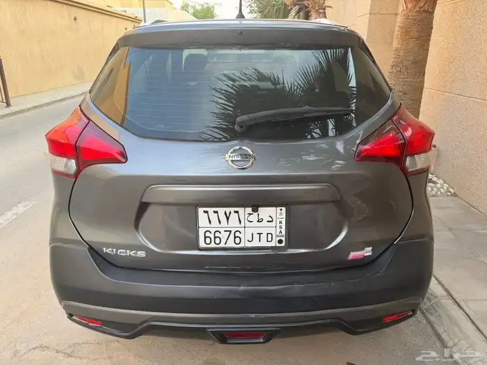 نيسان كيكس نظيف 5