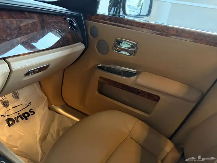 رولز رويس قوست 2011 وكاله 8