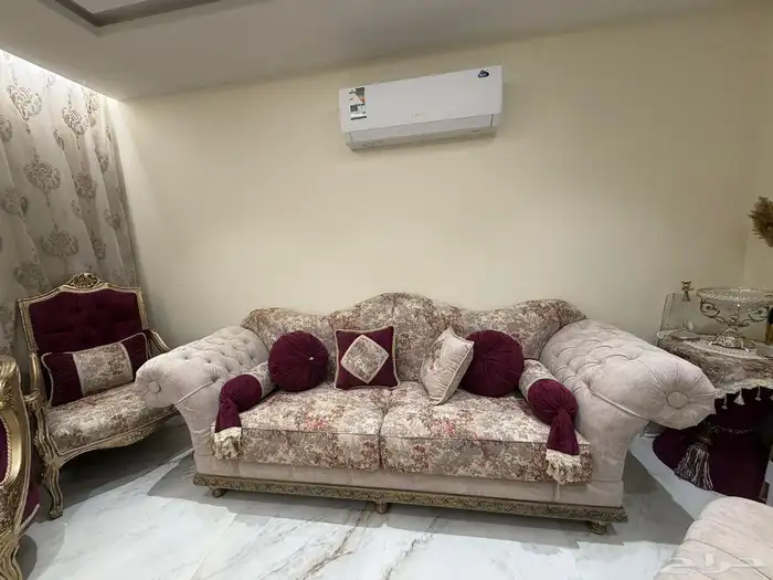 مجلس صالون كامل للبيع كالجديد 1