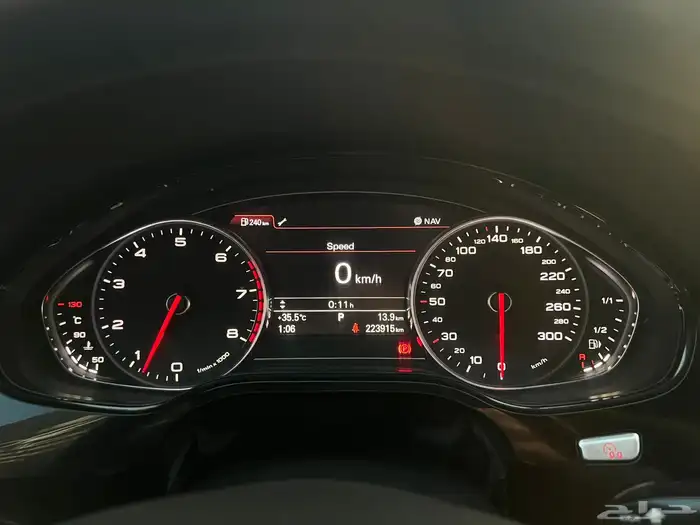 اودي A8 2013 (بحالة ممتازة) 12