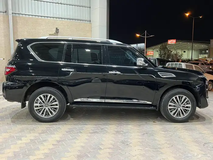 نيسان باترول بلاتينيوم موديل 2021 6