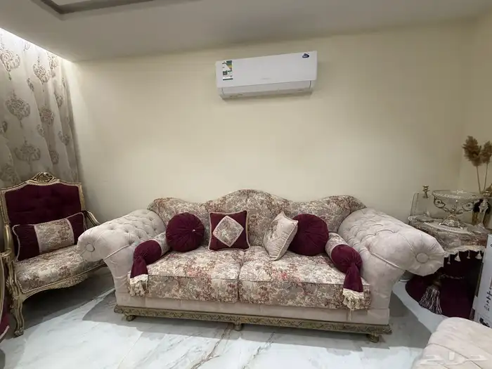 مجلس صالون كامل للبيع كالجديد 4