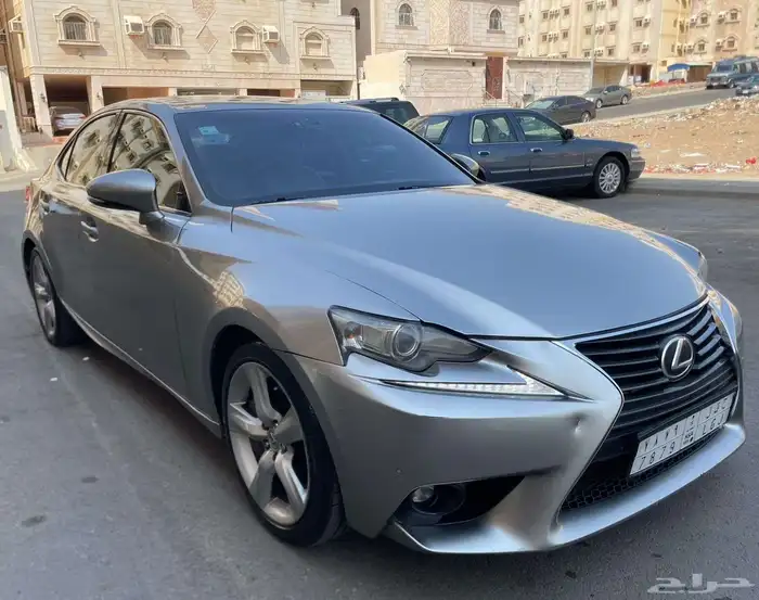 لكزس is350 2015 سعودي 0