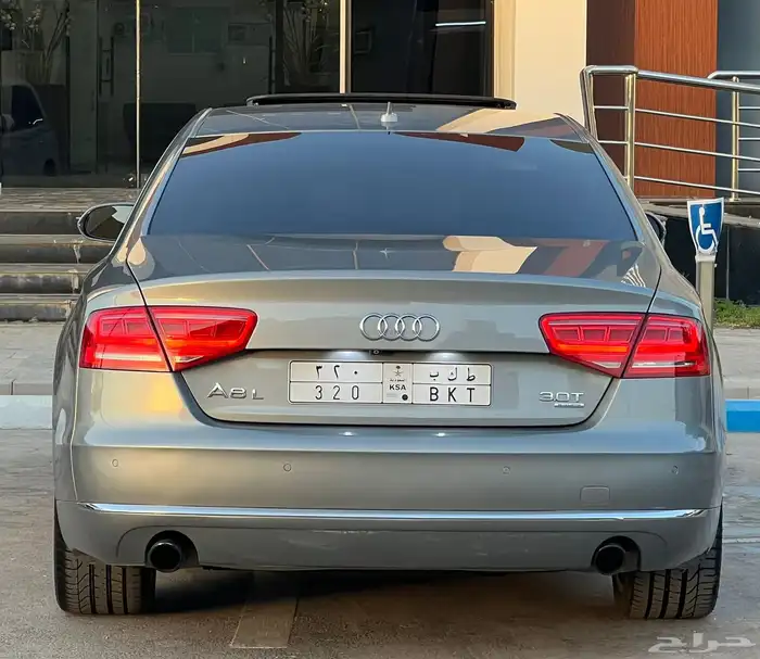 اودي A8 2013 (بحالة ممتازة) 7