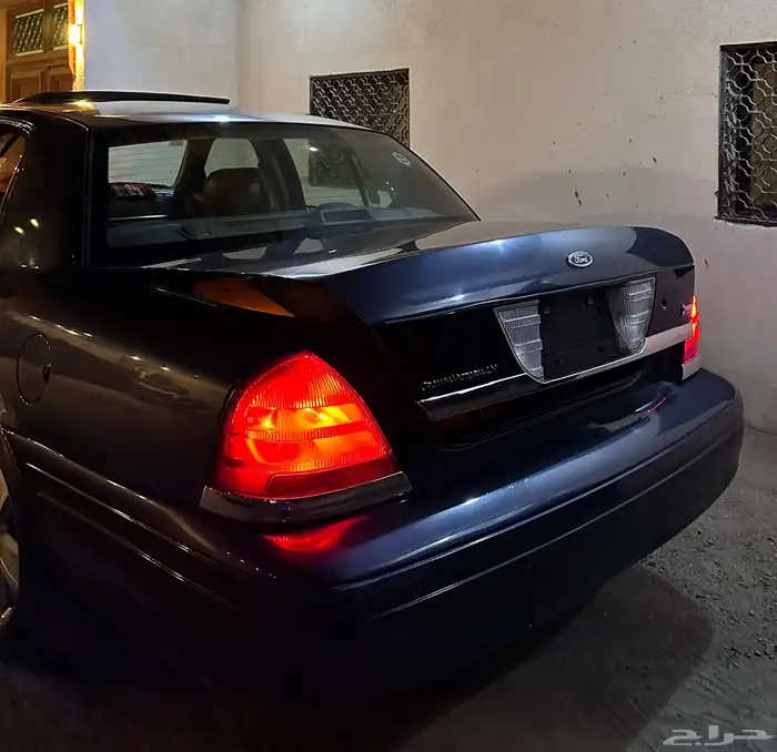 فورد فكتوريا 2011 11